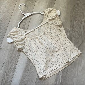 Brandy Melville Top eden floral crop womens Cream (one size) coquette feminine